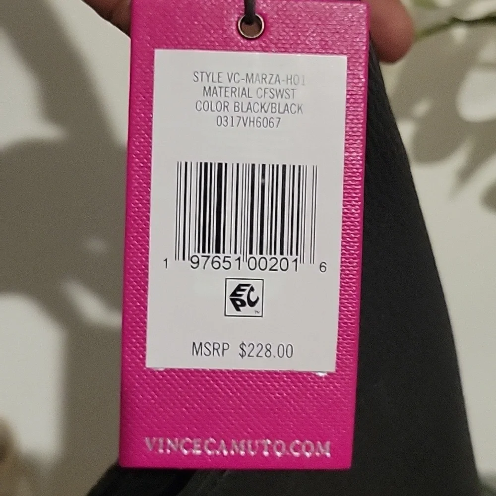 Vince Camuto - Picture 3 of 4
